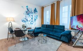Lit Living - Luxus - Box Spring - Wh Old Town - Parking